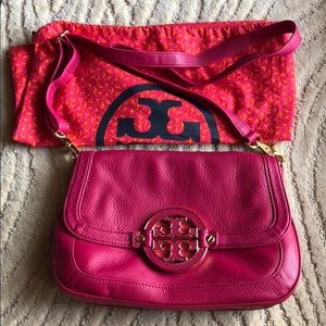 hot pink (magenta) crossbody